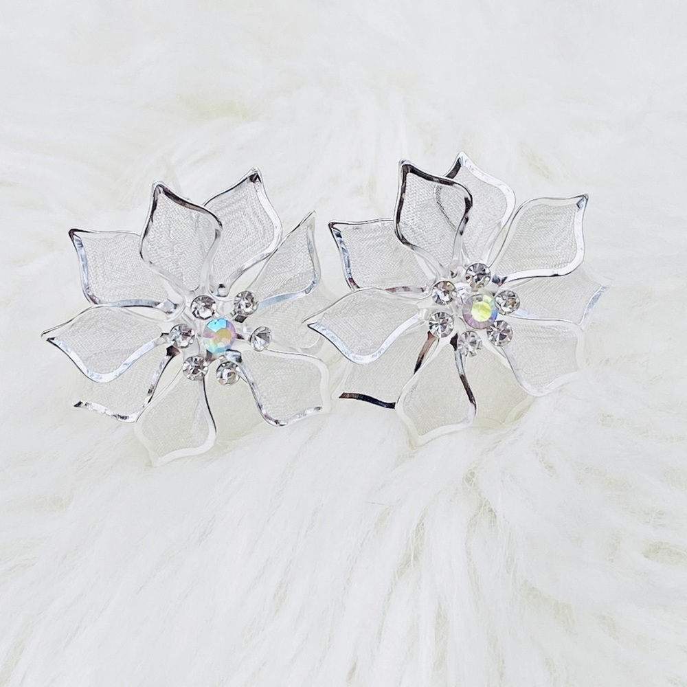 Delicate Floral Crystal Mesh Hair Pins  Set of 2 - Picture 3 of 6